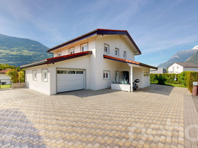 Superbe Villa 6.5 de 190m² avec piscine récente & jardin image 11