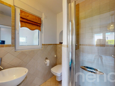 Superbe Villa 6.5 de 190m² avec piscine récente & jardin image 12