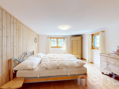 Grosszügige 5.5 Zimmer Wohnung mit Bündner Charme in Uors image 7