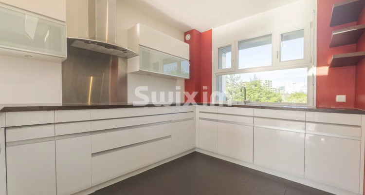 Stunning 5.5-room apartment in Plan-les-Ouates image 2