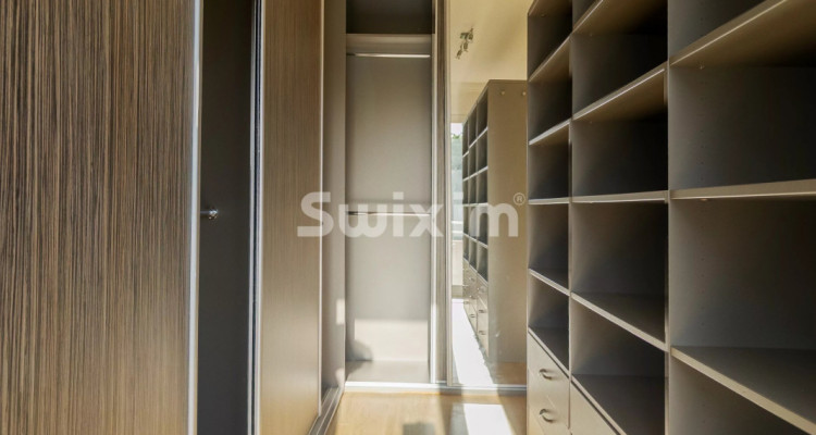 Stunning 5.5-room apartment in Plan-les-Ouates image 6