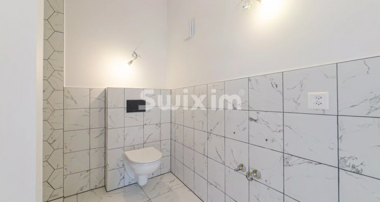 Stunning apartment renovated in 2026 image 7