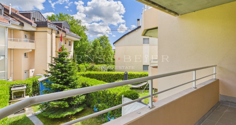 Magnifique triplex avec jardin privatif, environnement calme et verdoyant image 13