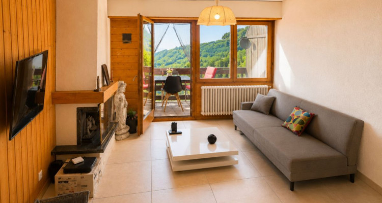 Duplex avec vue dégagée à Sainte Croix image 1