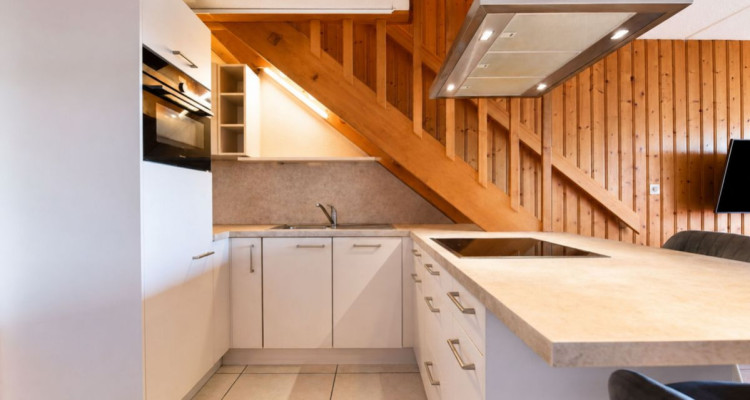 Duplex avec vue dégagée à Sainte Croix image 3