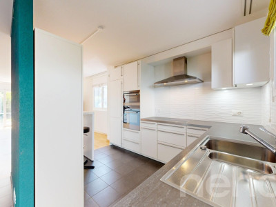 Appartement duplex comme une maison de 4.5 pièces avec jardin image 4