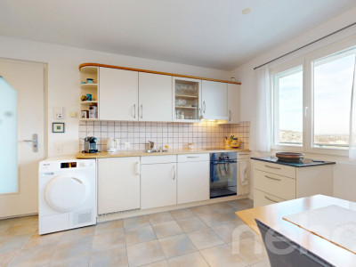 Lichtdurchflutete 1.5-Zimmerwohnung mit Weitsicht in Kriens image 3