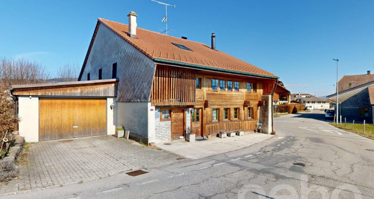 Maison spacieuse à fort potentiel dans un cadre paisible image 2
