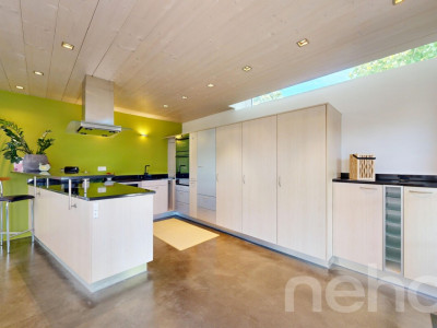 Stilvolles Zuhause mit Galerie, Garten und besonderem Wohnkonzept image 7