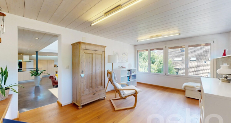 Stilvolles Zuhause mit Galerie, Garten und besonderem Wohnkonzept image 8