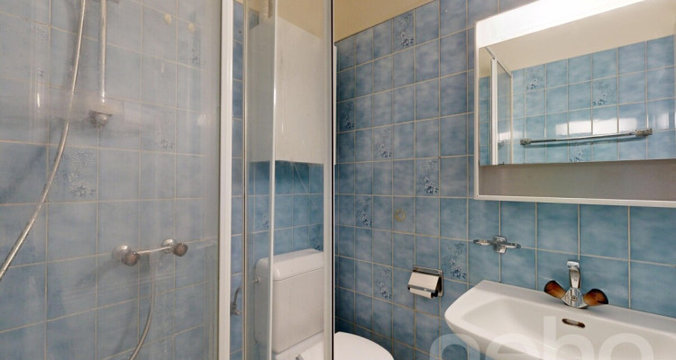Charmant 2.5 pièces au calme à Clarens ? Idéal investissement image 8