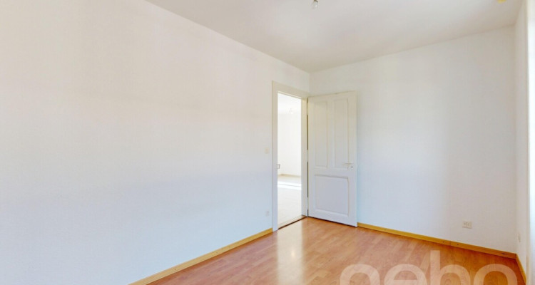 Charmant 2.5 pièces au calme à Clarens ? Idéal investissement image 10
