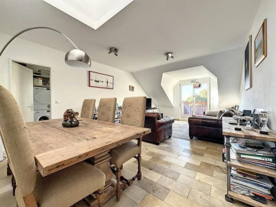 Superbe appartement 4,5 pièces en attique avec terrasse image 1