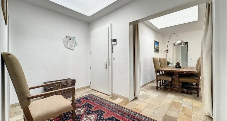 Superbe appartement 4,5 pièces en attique avec terrasse image 6