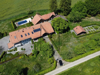A rare and private retreat in the heart of nature image 1