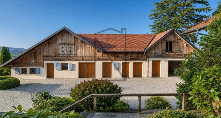 A rare and private retreat in the heart of nature image 3