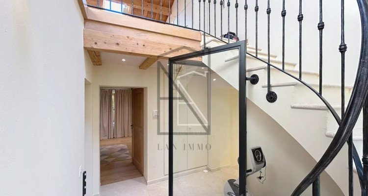 A rare and private retreat in the heart of nature image 12