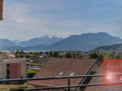 Grand appartement de 182 m² dernier étage vue panoramique Annecy et lac avec très bon diagnostique énergétique image 1
