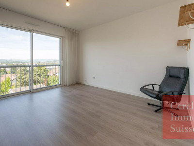Grand appartement de 182 m² dernier étage vue panoramique Annecy et lac avec très bon diagnostique énergétique image 12