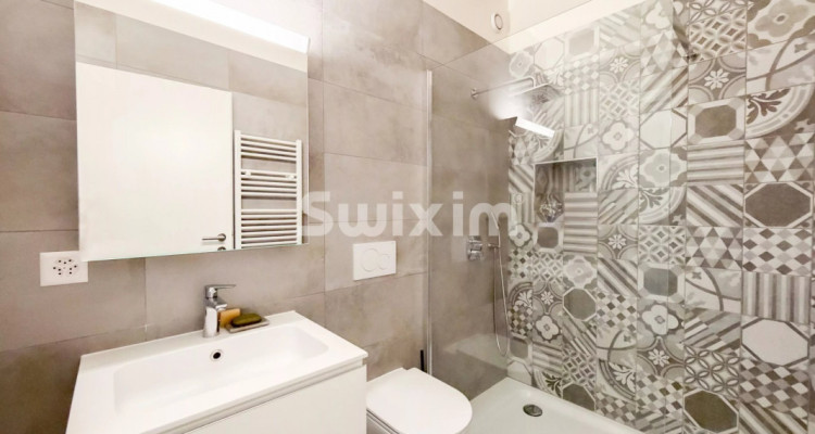 Modern HPE townhouse image 8
