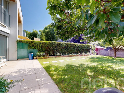 Maison familiale avec terrasses et beaux volumes au c?ur de Morges image 12