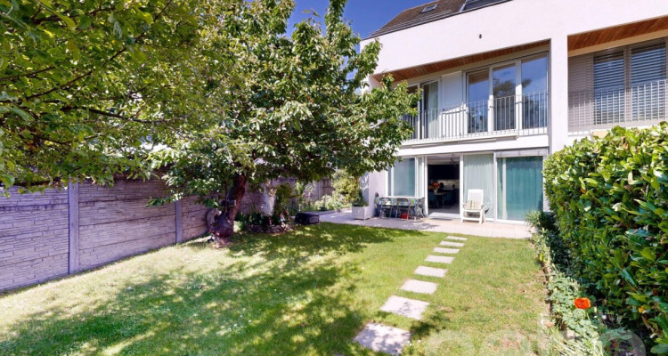 Maison familiale avec terrasses et beaux volumes au c?ur de Morges image 1