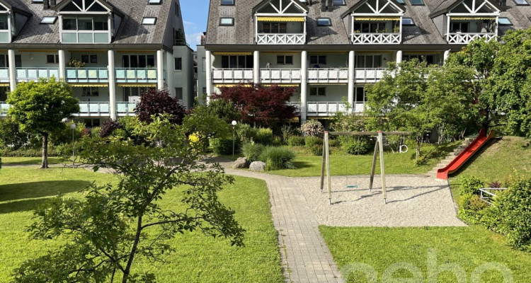 Helle 3.5-Zimmerwohnung mit Balkon und schönem Ausblick image 12