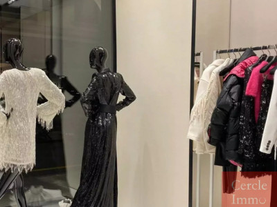 Boutique haut de gamme à vendre au centre-ville de Genève, quartier Rive image 2