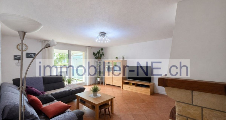 Appartement lumineux de 5,5 pièces avec ascenseur et garage image 1