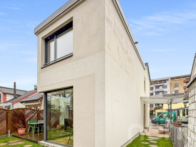 Stadthaus mit Charakter, modernem Ausbau und grünem Rückzugsort image 12