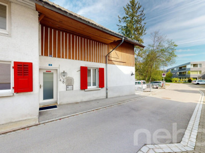 Charmantes 5-Zimmer-Eckreihenhaus an begehrter Lage in Bottighofen image 1