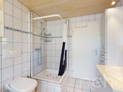 Charmantes 5-Zimmer-Eckreihenhaus an begehrter Lage in Bottighofen image 10