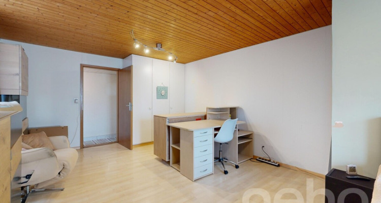 Charmantes 5-Zimmer-Eckreihenhaus an begehrter Lage in Bottighofen image 8