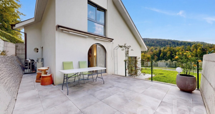 Villa in der Idylle mit Weitsicht auf die Berge image 10