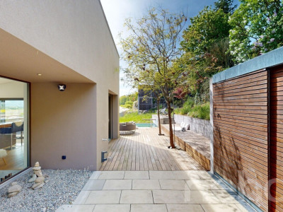 6.5-Zimmer-Architektenhaus der Extraklasse in Hüntwangen image 12