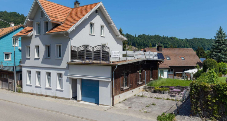 Modernisiertes  Familienhaus - attraktive Lage image 2