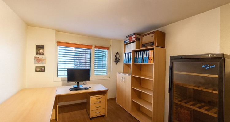 Appartement moderne de 4,5 pièces avec jardin image 6