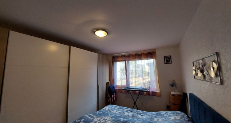 Appartement moderne de 4,5 pièces avec jardin image 7