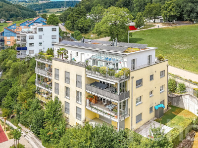 Exklusive 5.5-Zimmer-Attikawohnung mit direktem Liftzugang image 12
