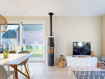 Einfamilienhaus mit Wellnessbereich, Garten und hochwertigem Ausbau image 4