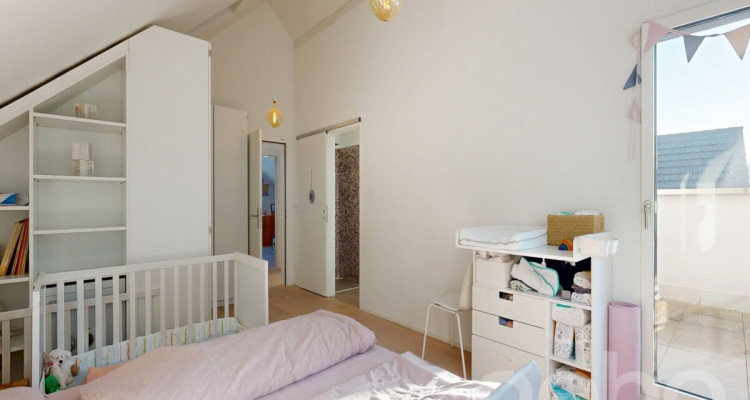 Einfamilienhaus mit Wellnessbereich, Garten und hochwertigem Ausbau image 7