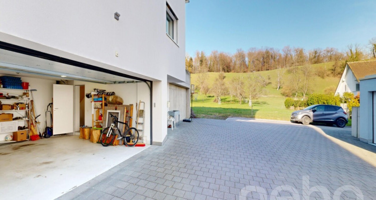 Einfamilienhaus mit Wellnessbereich, Garten und hochwertigem Ausbau image 12