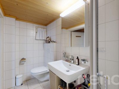 Exklusiv: Grosses Chalet für gemischte Nutzung am Dorfeingang image 9