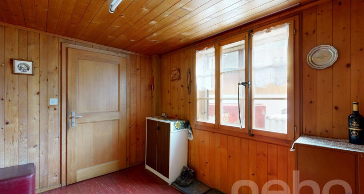 Exklusiv: Grosses Chalet für gemischte Nutzung am Dorfeingang image 11
