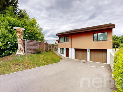 Grosszügiges 7½ Zimmer EFH mit Pool an bevorzugter Wohnlage image 12