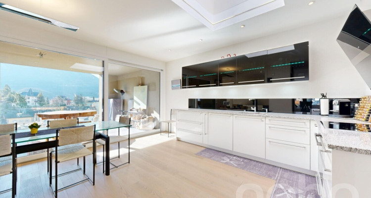 Splendide attique contemporain avec vaste loggia et vue panoramique image 5