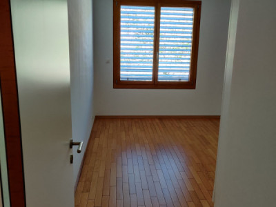 A saisir! Magnifique 6 pièces situé à Lancy/Genève 180m2 grand balcon + loggia  image 5