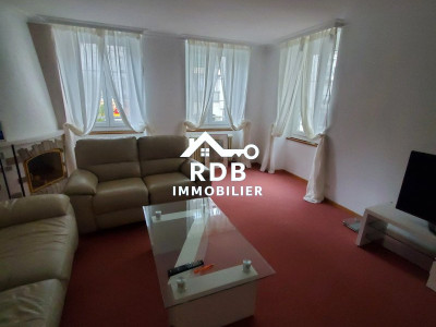 Appartement spacieux en duplex de 5 pièces à Payerne image 1