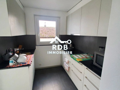 Appartement spacieux en duplex de 5 pièces à Payerne image 2