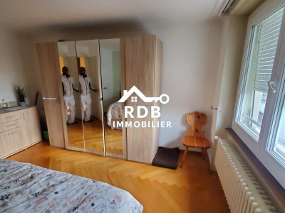 Appartement spacieux en duplex de 5 pièces à Payerne image 8